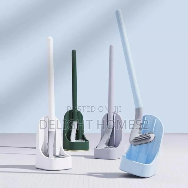 Silicone Bristle Golf Toilet Brush_ex