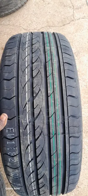 235 55r18 Centara Hp