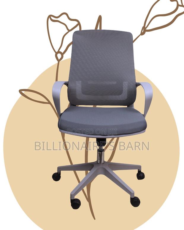 Grey Ergonomic Mesh Office Chair | Breathable Adjustable Height - thumbnail 3