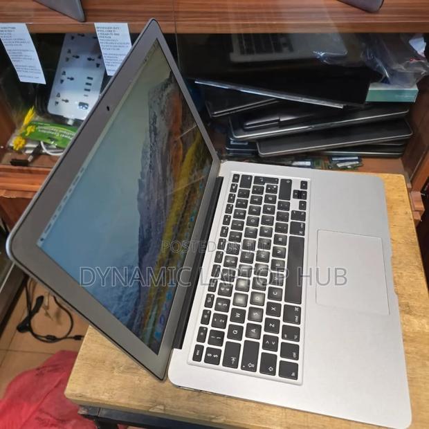 Laptop Apple MacBook Air 2013 4GB Intel Core I5 SSD 128GB - thumbnail 4
