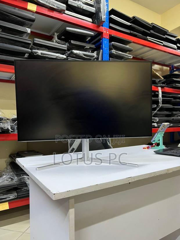 Hp 27inch Zeroes - main view