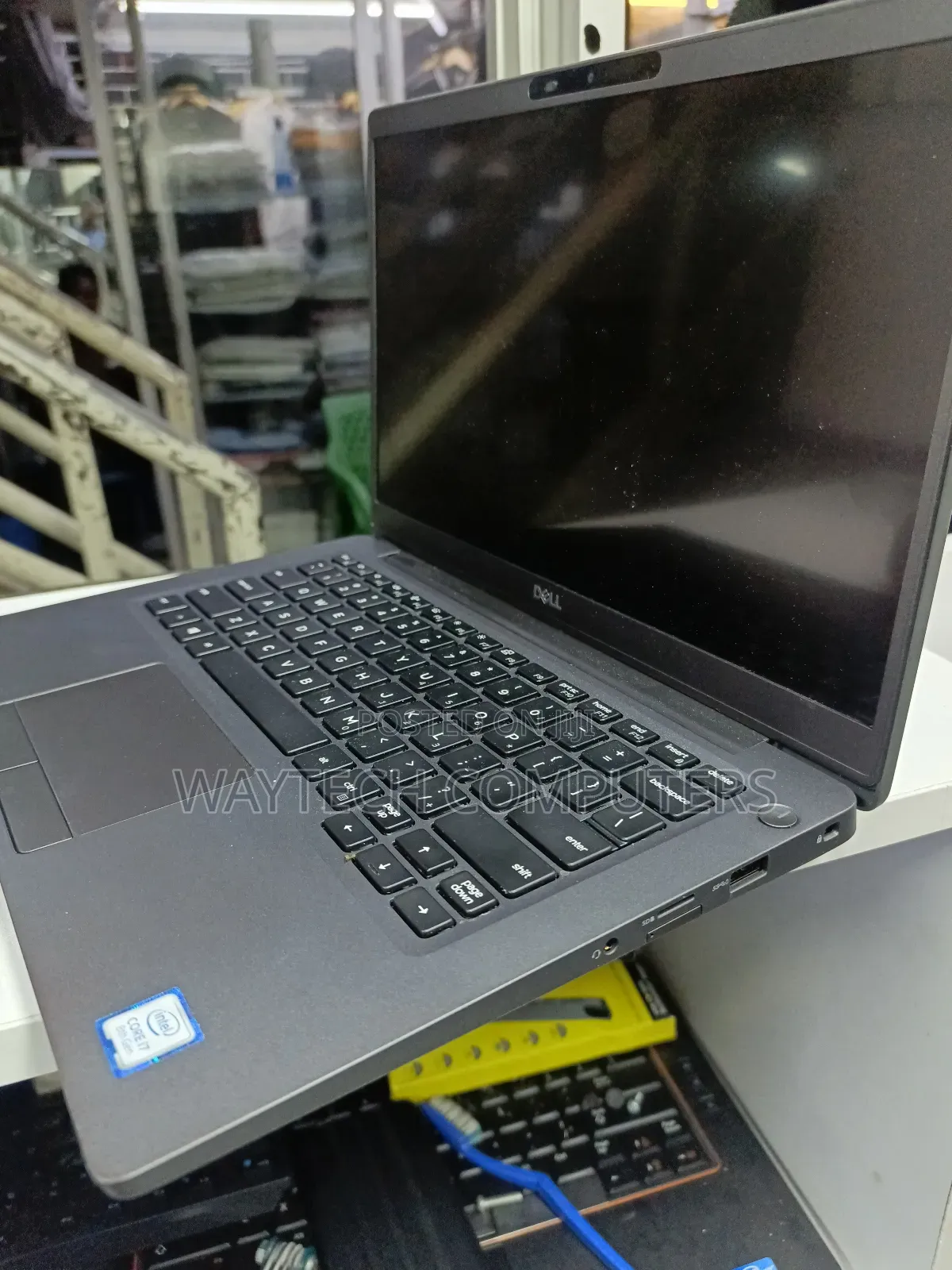 Laptop Dell Latitude 7300 16GB Intel Core I7 SSD 256GB