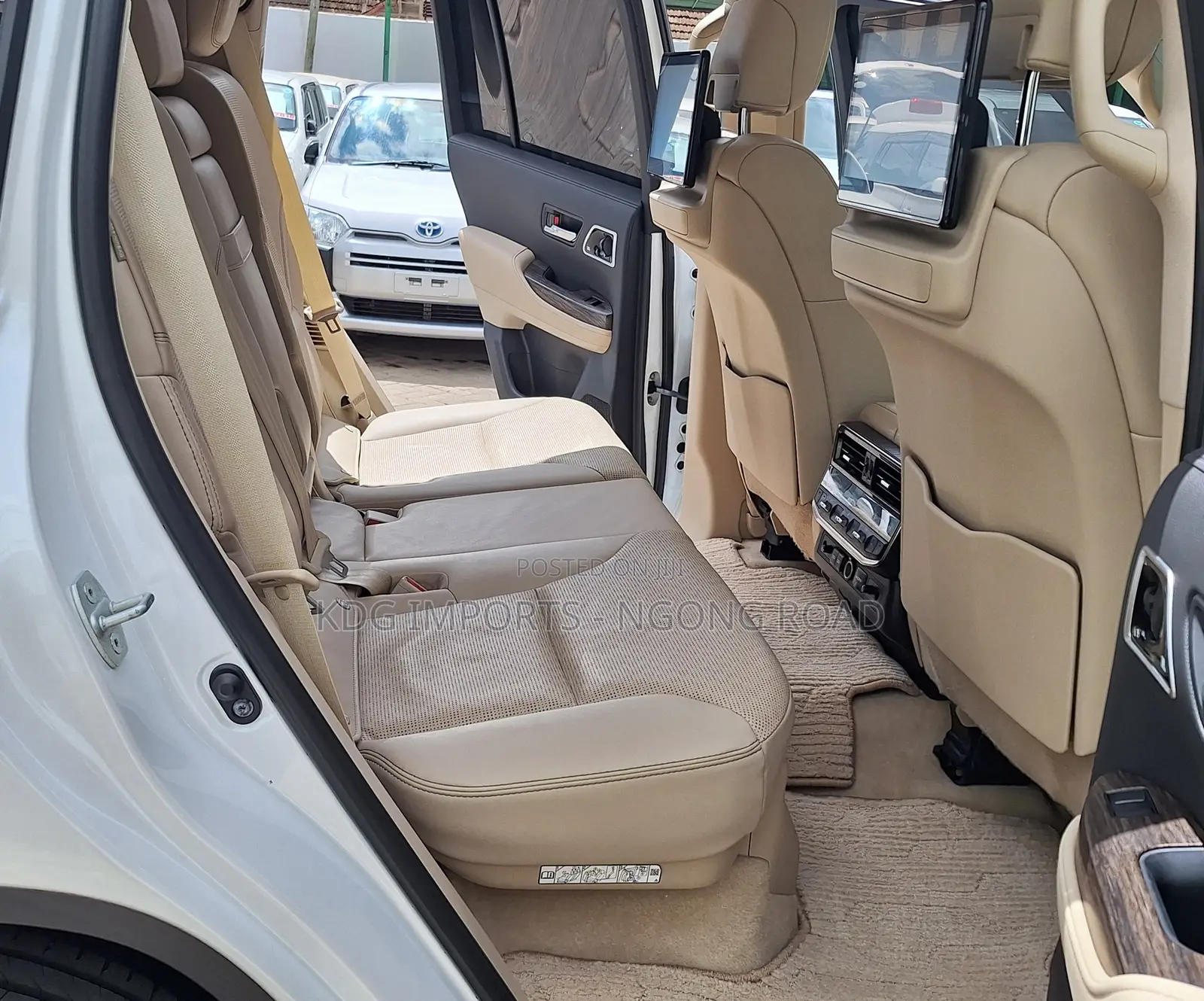 Toyota Land Cruiser 2021 Pearl