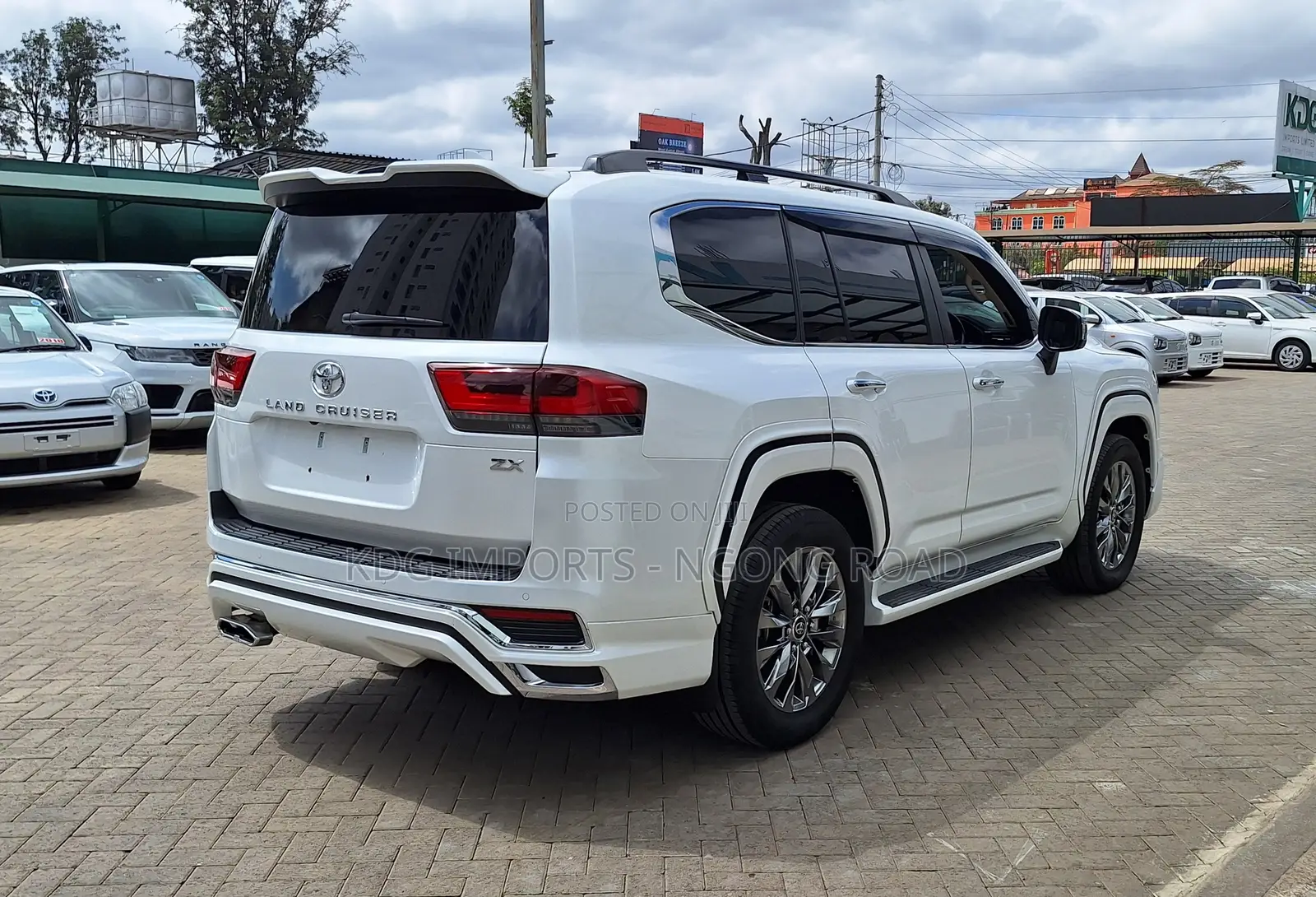 Toyota Land Cruiser 2021 Pearl