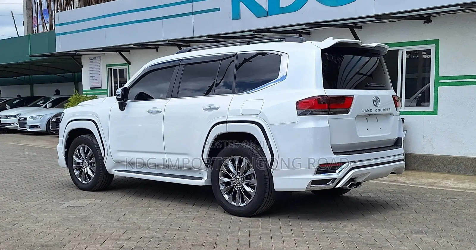 Toyota Land Cruiser 2021 Pearl
