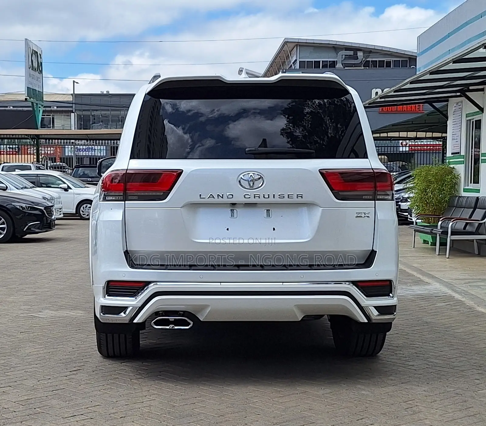 Toyota Land Cruiser 2021 Pearl