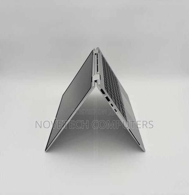Laptop HP EliteBook 830 G9 16GB Intel Core I7 SSD 512GB