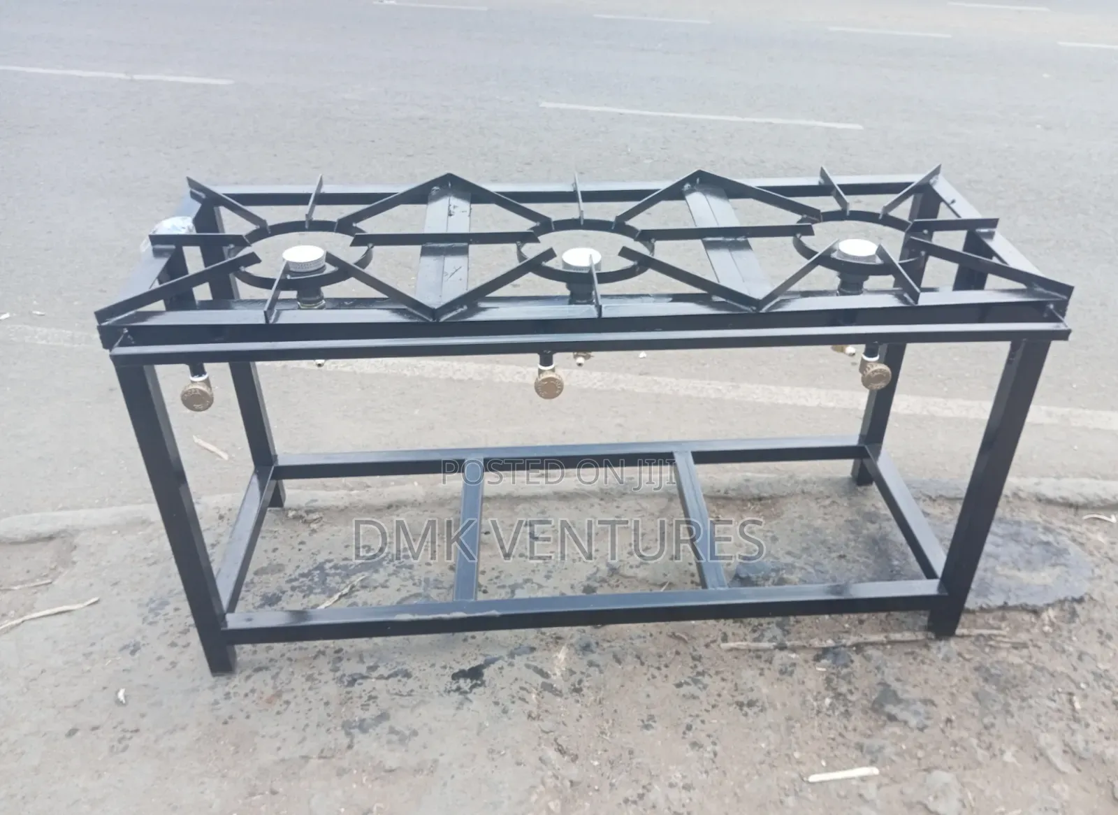 Genuine Quality Three Burners Gas Cooker Available in Nairobi