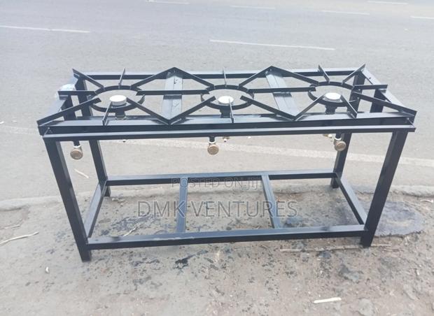 Genuine Quality Three Burners Gas Cooker Available in Nairobi