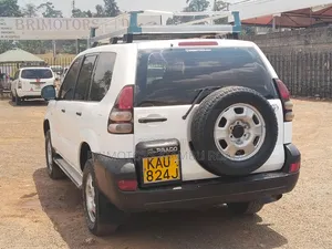 Toyota Land Cruiser Prado 2007 White
