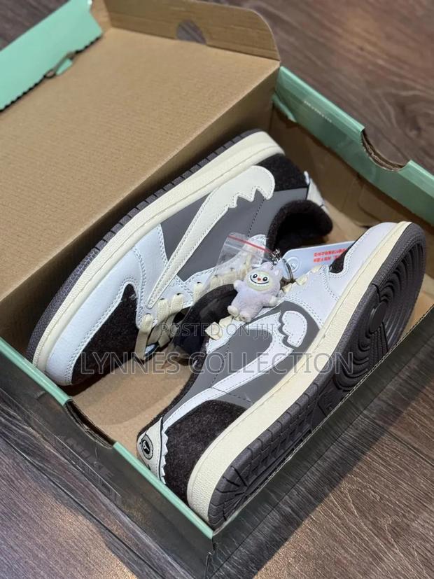 Air Jordan 1s Cactus Jack X Labubu Customs ,Labubu Customs Sizes 38-45