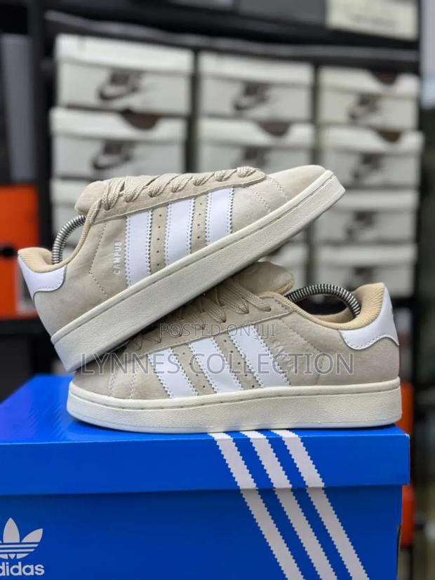 Adidas Campus White and Grey Colour Way ,Sizes 40-45 - main view