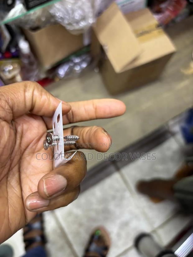 Men Earings Silver and Black - thumbnail 5