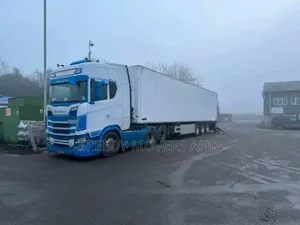 Containerised Trailers Available for Load Delivery