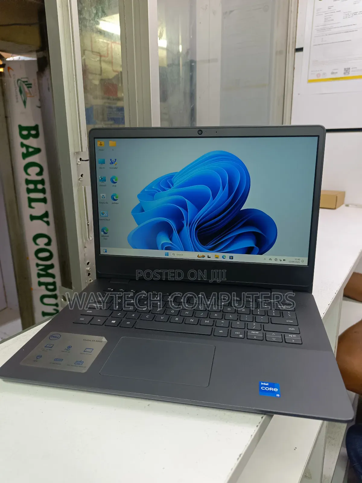 Laptop Dell Vostro 14 3000 16GB Intel Core I5 SSD 512GB