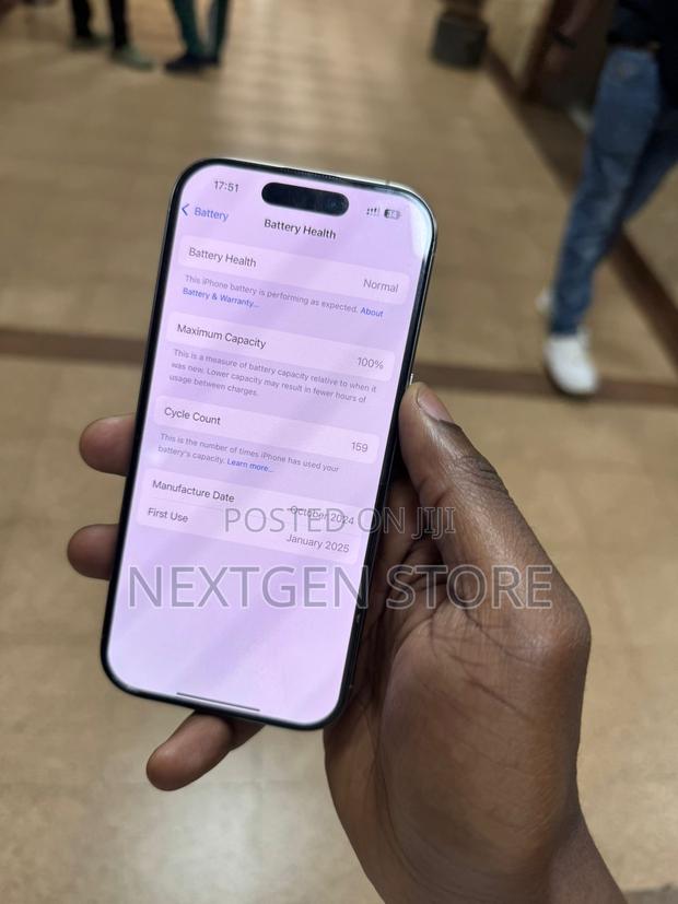 Apple iPhone 15 Pro 128 GB Gray - thumbnail 3