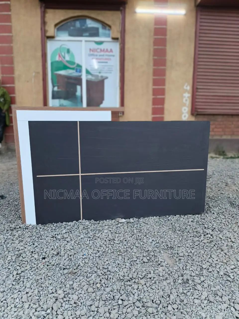 1800mm Bold Design Modern Reception Desk
