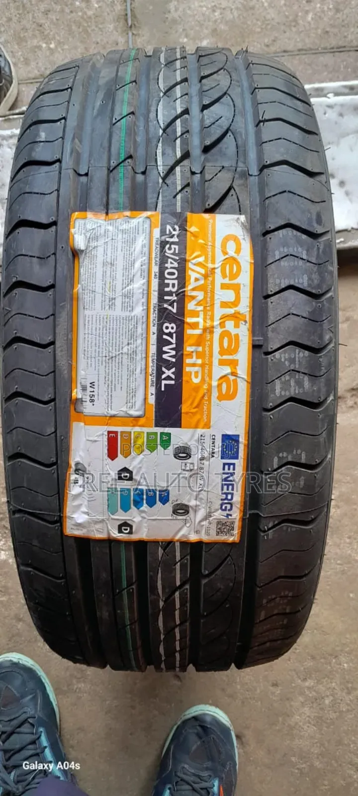 214 40r17 Centara