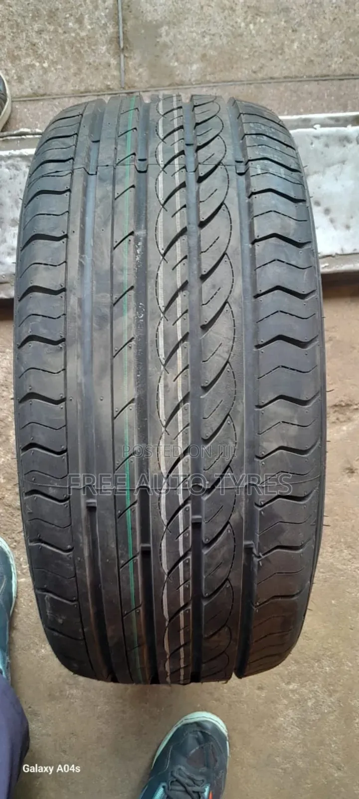 214 40r17 Centara