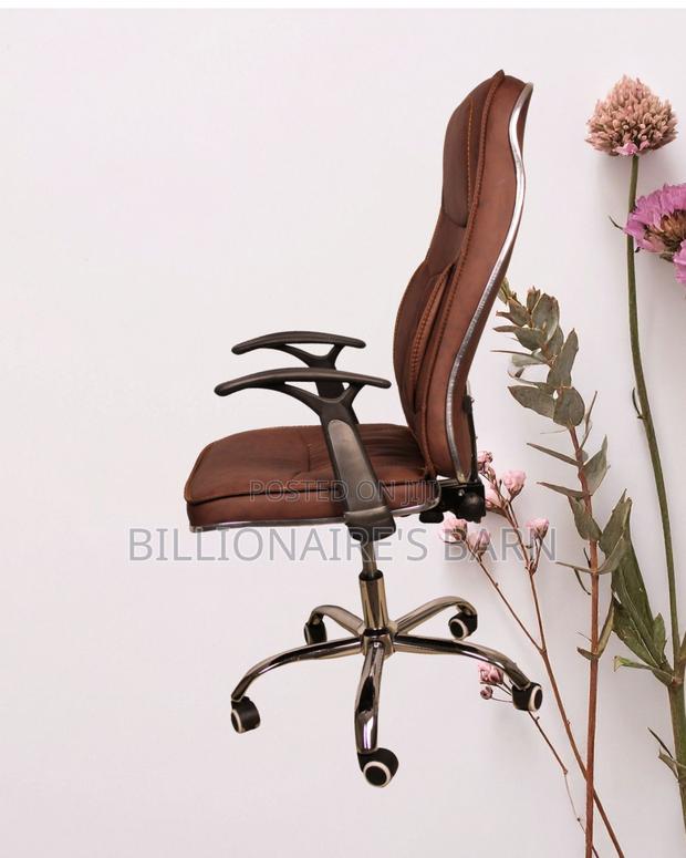 Ergonomic Executive Leather Chair — Headrest Support #287