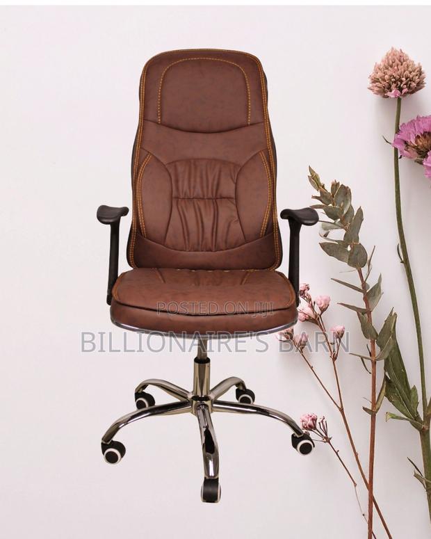 Ergonomic Executive Leather Chair — Headrest Support #287 - thumbnail 3