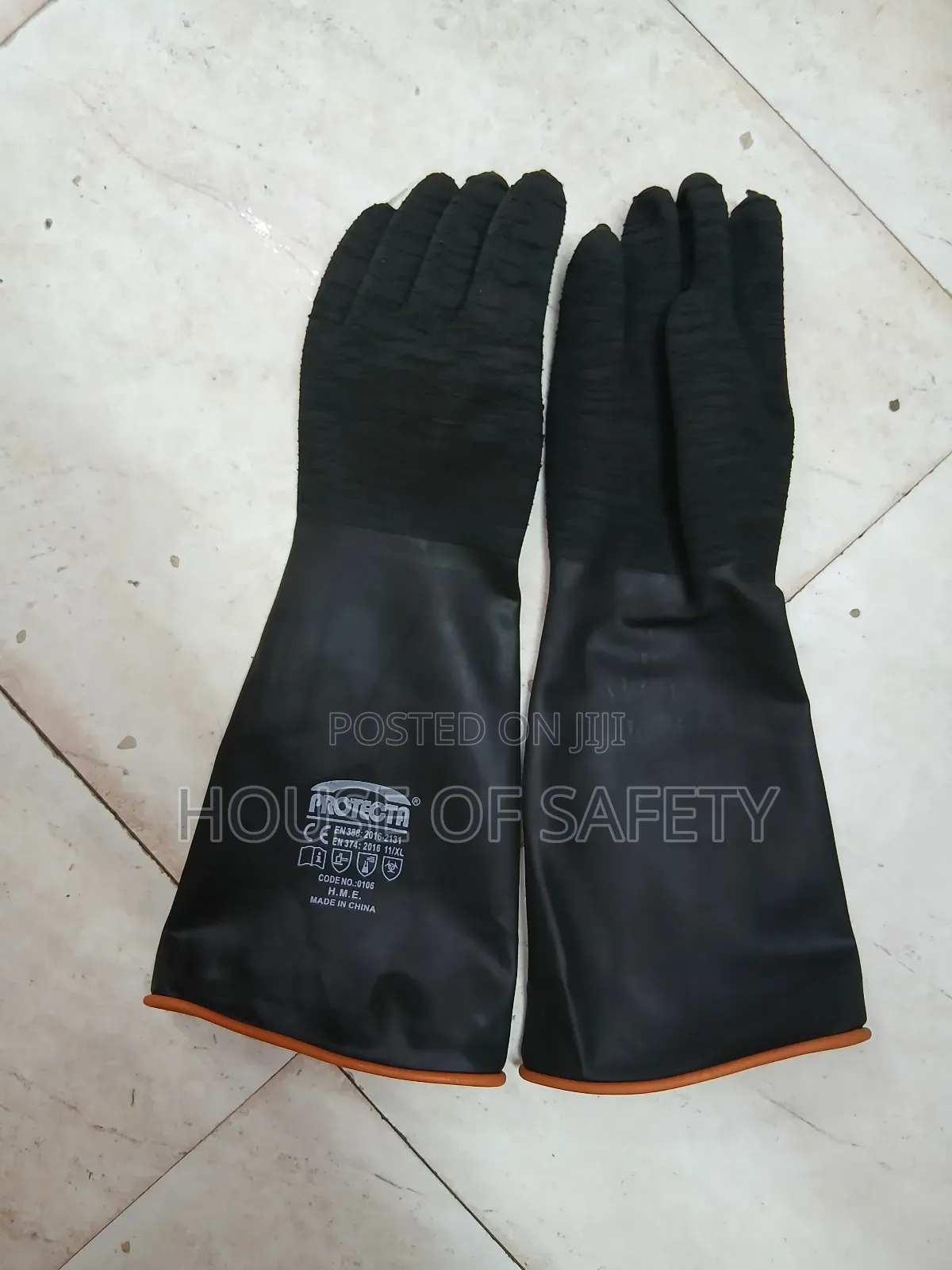 High Standards Black Safety Gloves
