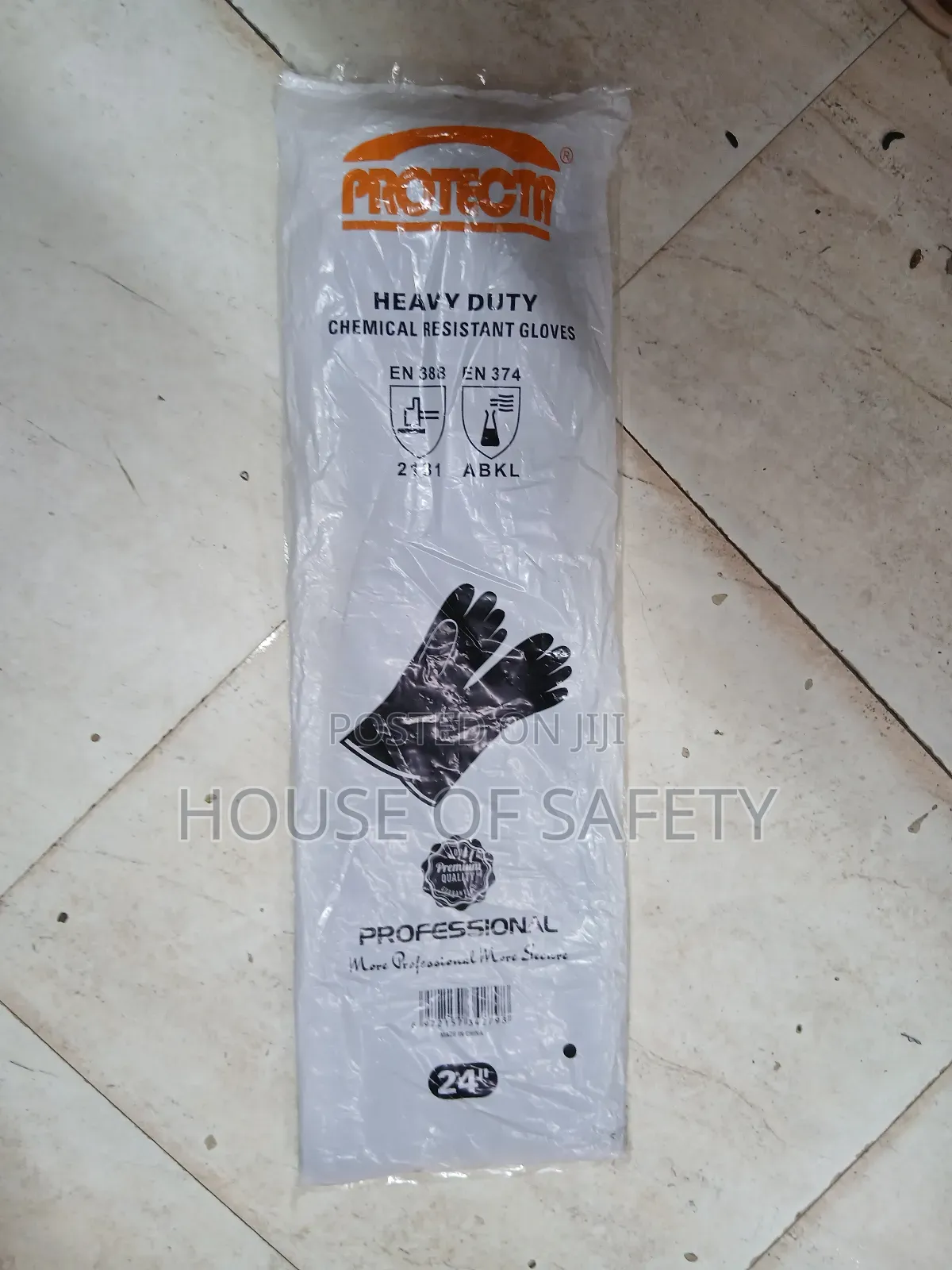 Heavy Duty Chemical Resistance Gloves 24 Inches