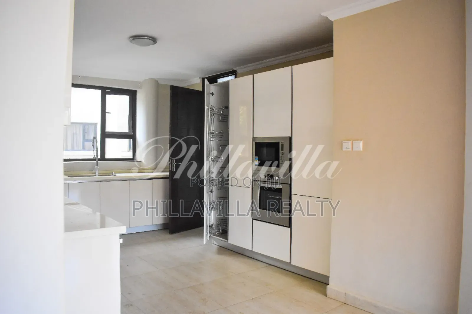 3bdrm Apartment in Riverside Drive for rent