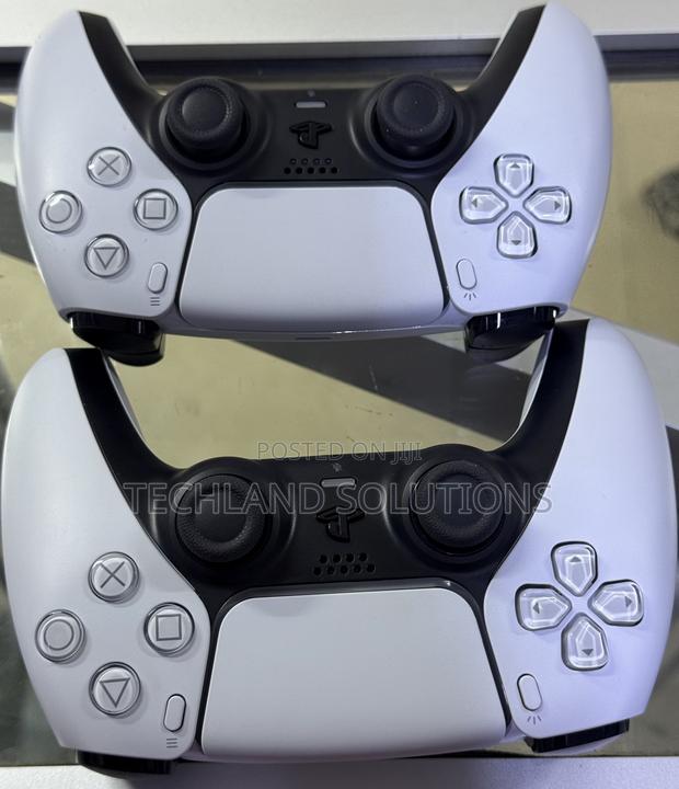 Nearly New Dualsense 5 Pads - thumbnail 3