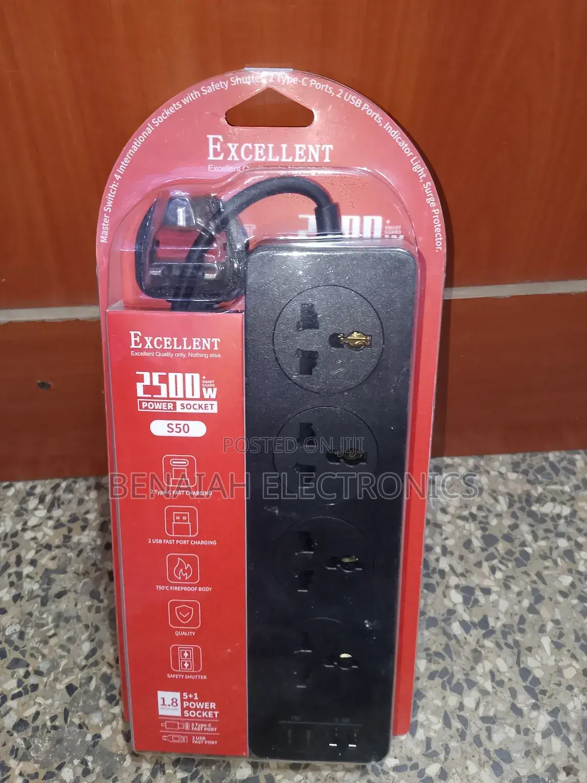 Extension Cable Four Way 2500 Poersone Eg
