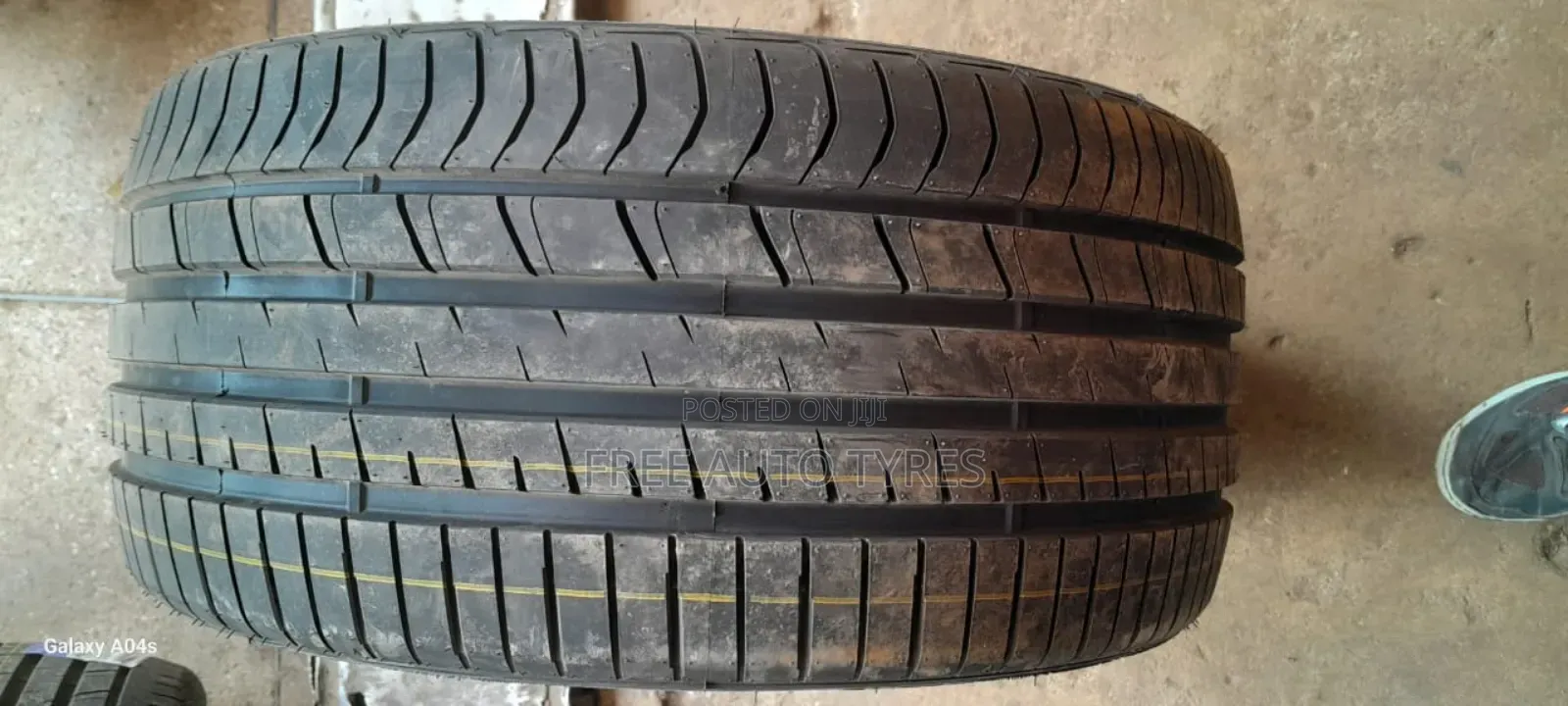 275 35r19 Goodard