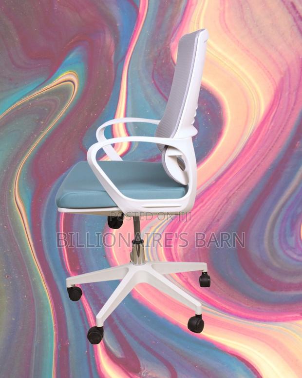 White Ergonomic Mesh Office Chair | Minimal Lumbar Support - thumbnail 3