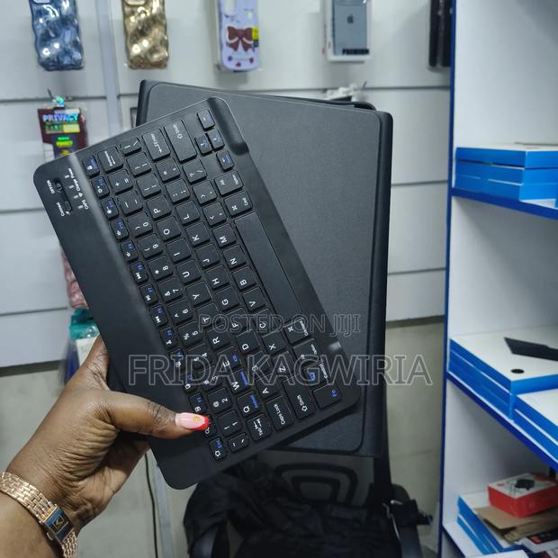 Samsung Galaxy Tab S7 Smartkeyboard Flip Case - thumbnail 3