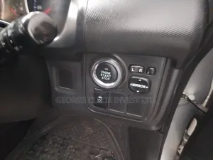Toyota Wish 2017 Silver