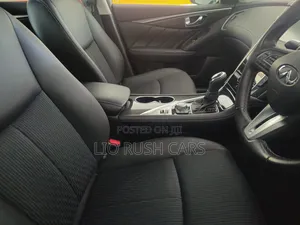 Nissan Skyline 2019 Silver