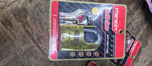 Mindy Heavy Duty Padlock - thumbnail 2