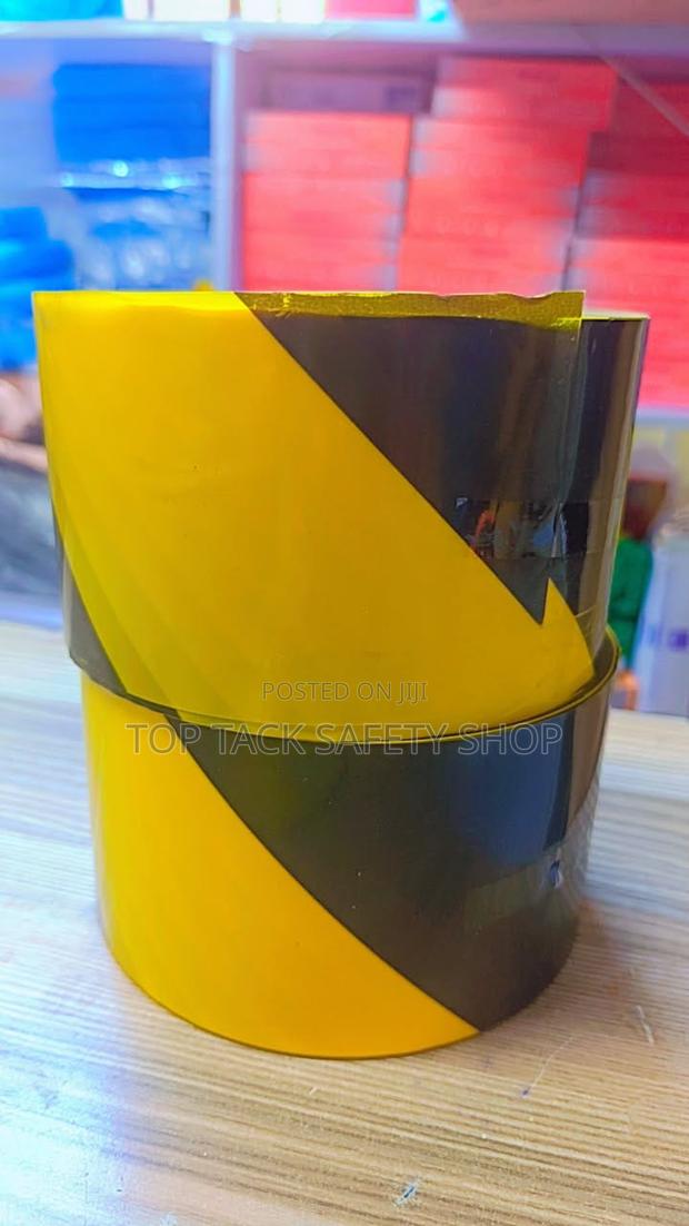 Black & Yellow Caution Tape - thumbnail 3