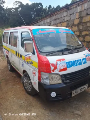 Nissan Caravan (Urvan) 2009 White