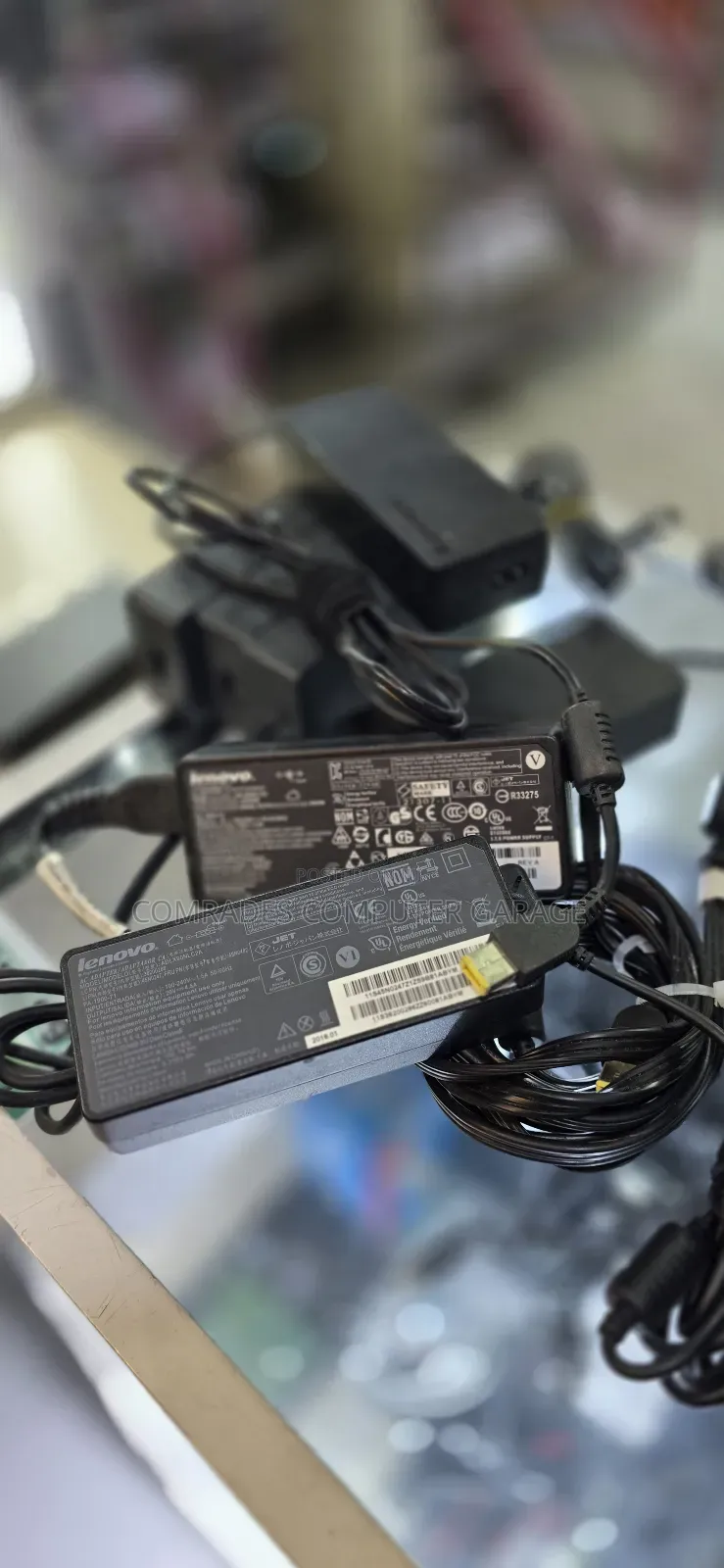 Lenovo Ac Adapter 20v by 4.5a
