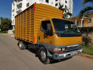 Mitsubishi Canter 4d32