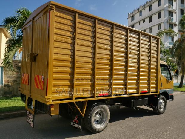 Mitsubishi Canter 4d32 - thumbnail 5