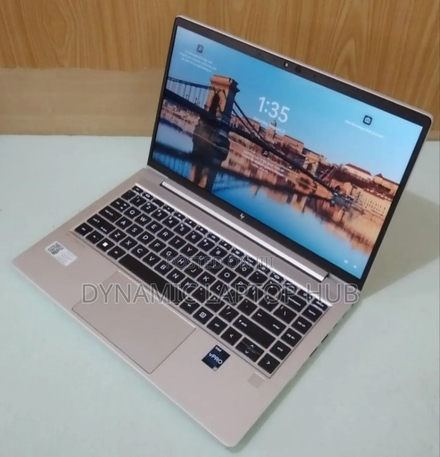 Laptop HP EliteBook 640 G9 16GB Intel Core I7 SSD 512GB