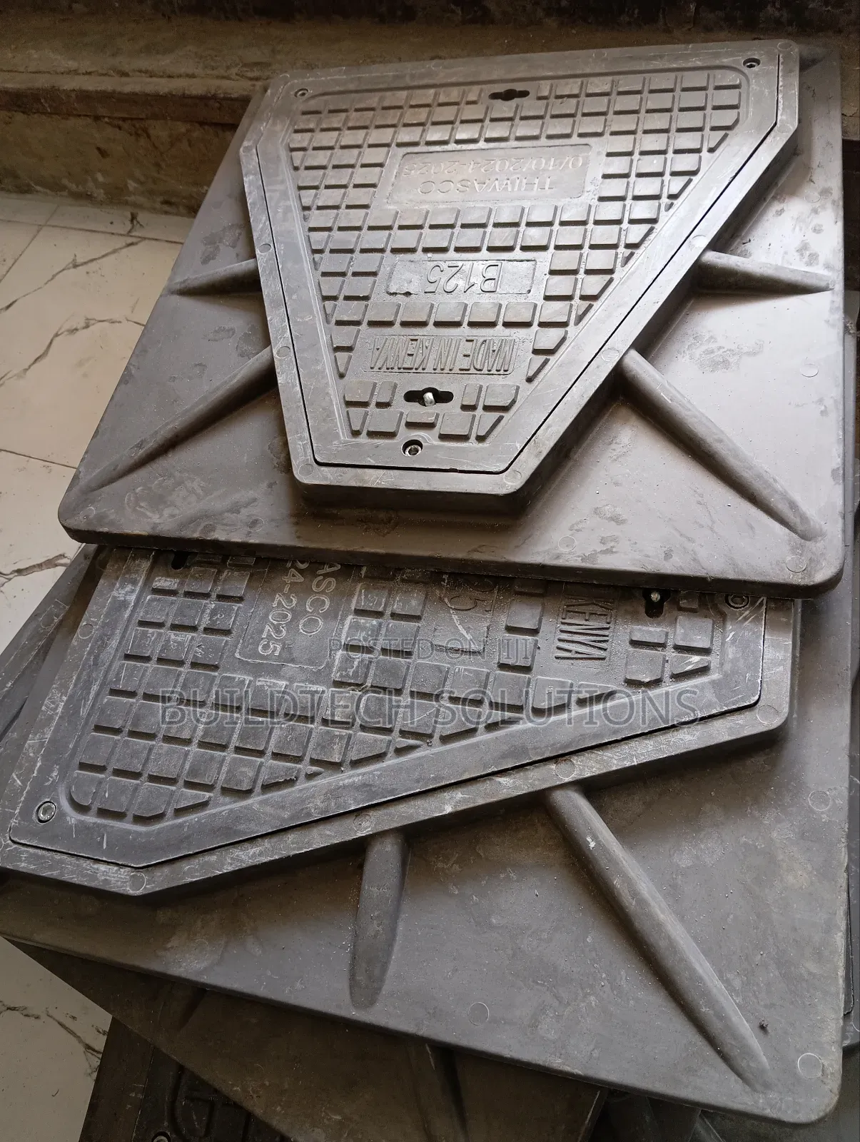 Fibre Manual Cover 700mm×700mm