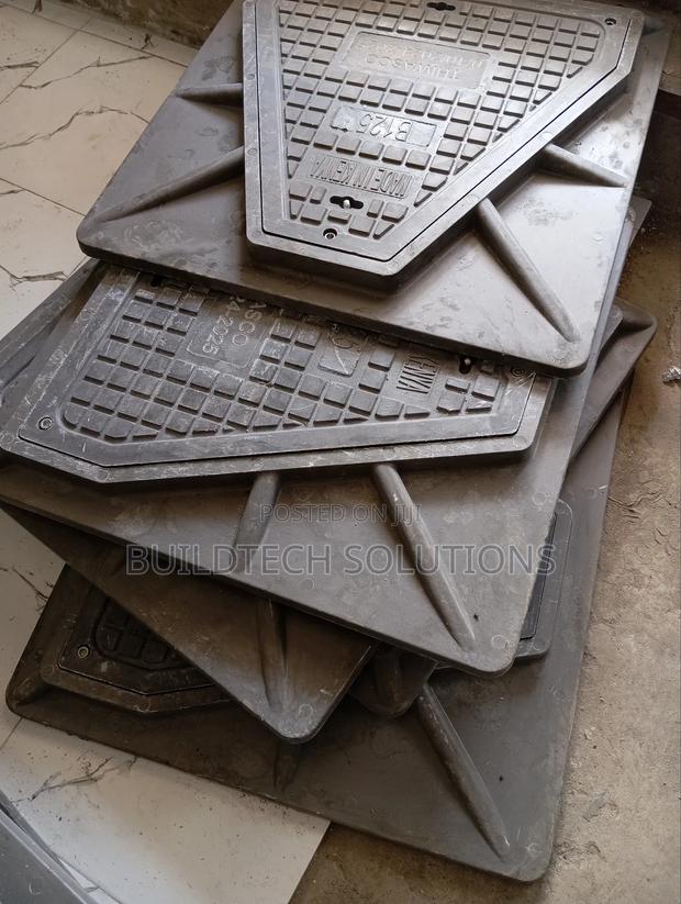 Locable Manhole Covers