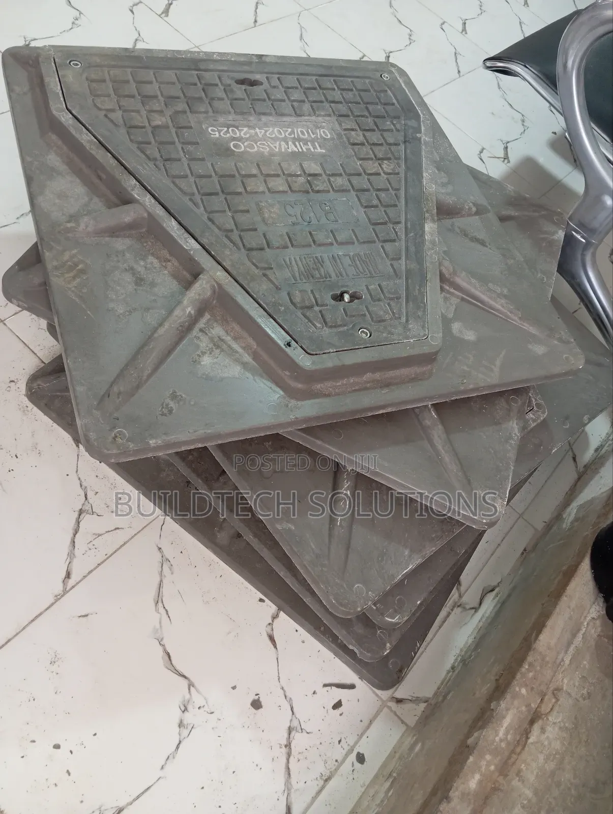 (12.5t) Fibre Manholes