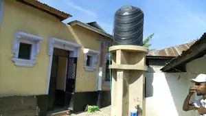 1bdrm Apartment in Barsheba, Mshomoroni for rent