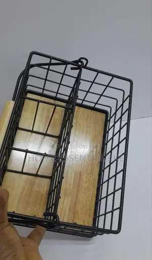 4 in 1 Cutlery Metallic Holder With Handle
