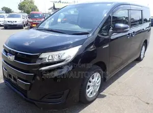 Toyota Noah 1.8 FWD Hybrid (7 seater) 2018 Black