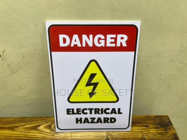 Safety First Signagesa4 - main view