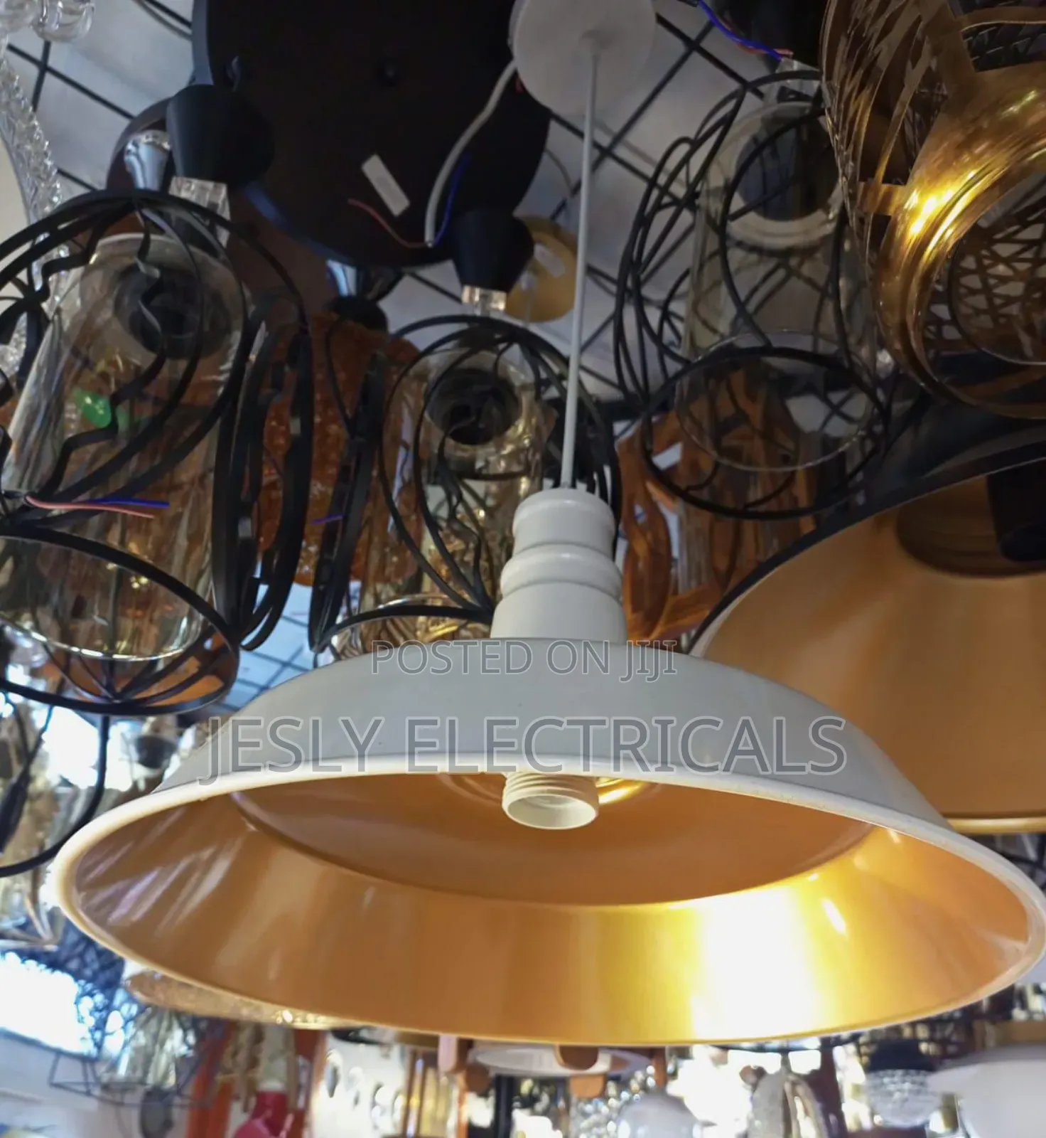 Retro Simple Single-Head Chandelier Pendant Light